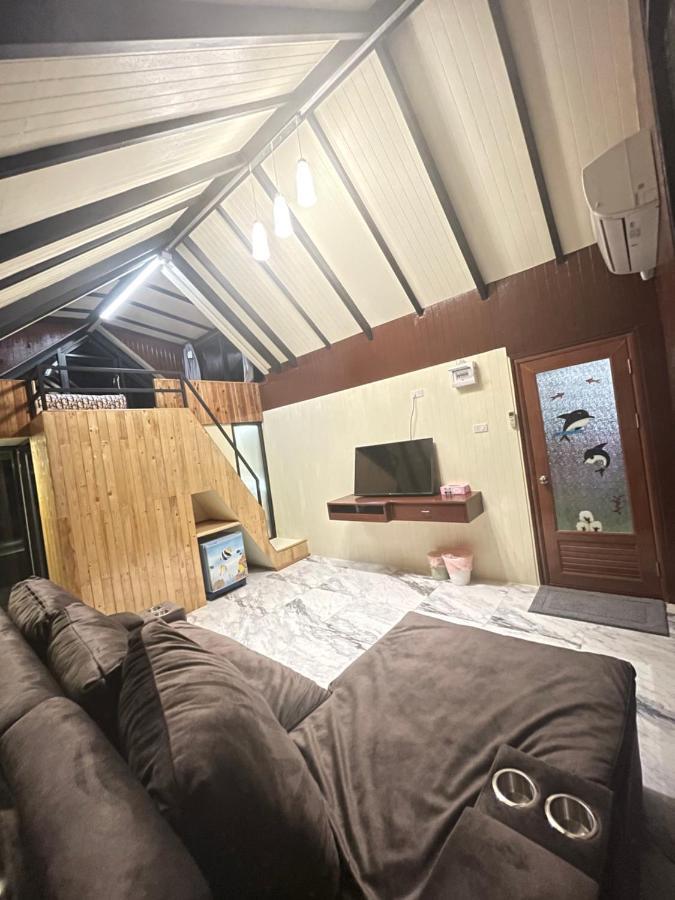 Noree Jacuzzi House Ban Phan Sadet Nai ภายนอก รูปภาพ